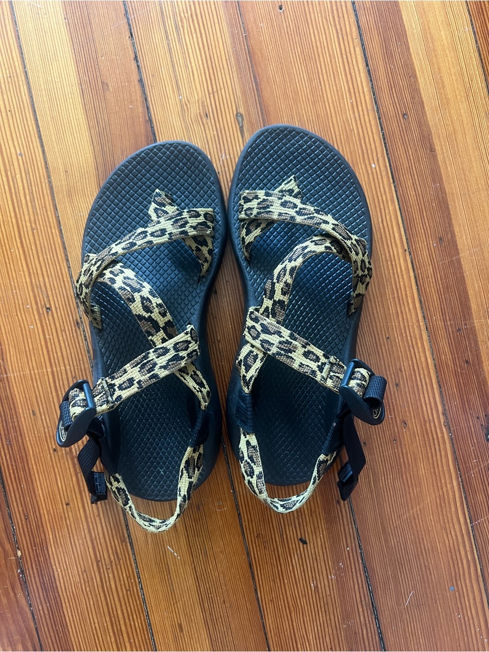 Leopard print Chaco’s